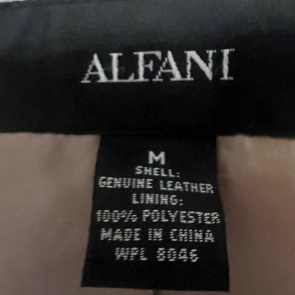 Alfani Embossed Leather Zip Up Long Sleeve Jacket Tan/Zippered Pockets M - Picture 4 of 15